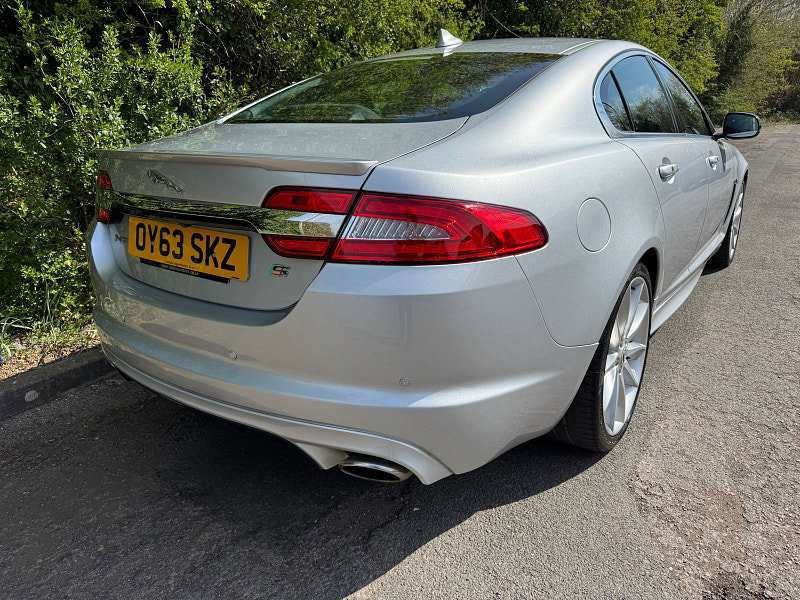 Jaguar XF 3.0d S V6 Portfolio Saloon 4dr Diesel Auto Euro 5 (s/s) (275 ps)