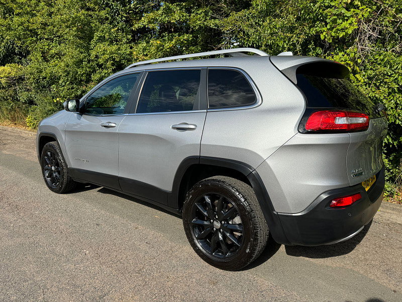 Jeep Cherokee 2.0 CRD Limited SUV 5dr Diesel Manual 4WD Euro 5 (s/s) (140 ps)