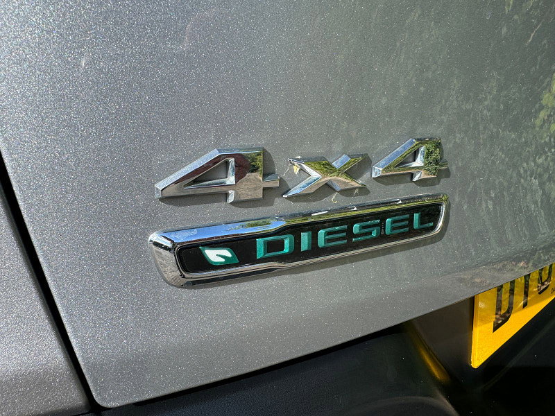 Jeep Cherokee 2.0 CRD Limited SUV 5dr Diesel Manual 4WD Euro 5 (s/s) (140 ps)