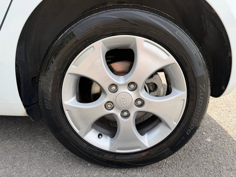 Kia Venga 1.6 2 MPV 5dr Petrol Auto Euro 5 (123 bhp)