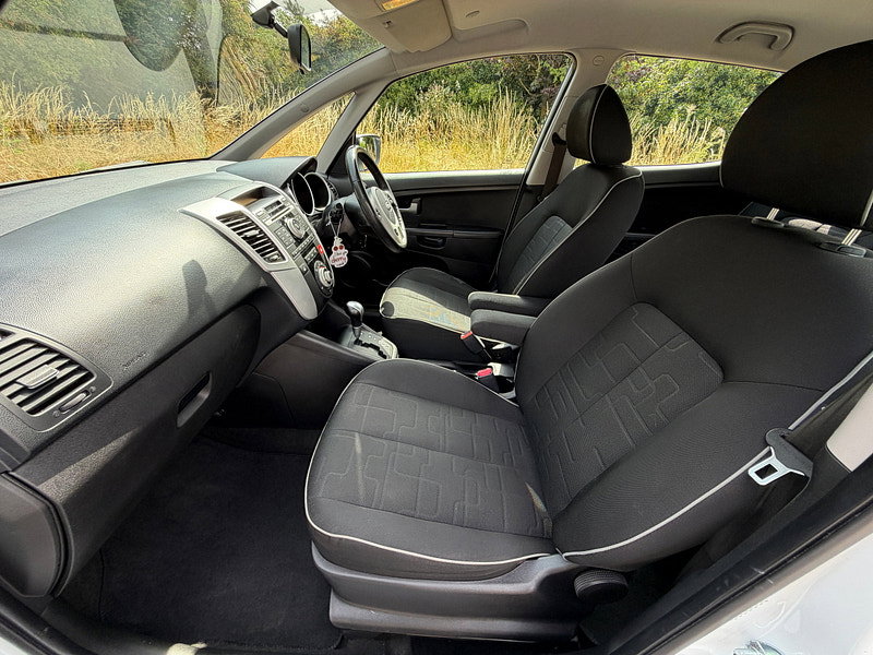 Kia Venga 1.6 2 MPV 5dr Petrol Auto Euro 5 (123 bhp)