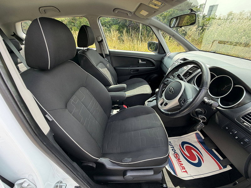 Kia Venga 1.6 2 MPV 5dr Petrol Auto Euro 5 (123 bhp)