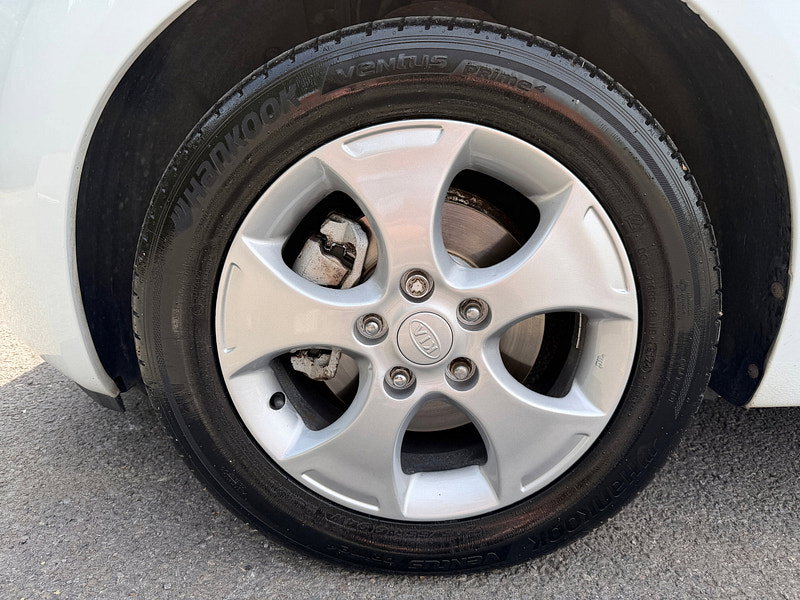 Kia Venga 1.6 2 MPV 5dr Petrol Auto Euro 5 (123 bhp)