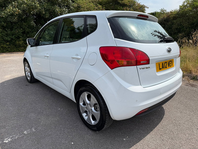 Kia Venga 1.6 2 MPV 5dr Petrol Auto Euro 5 (123 bhp)