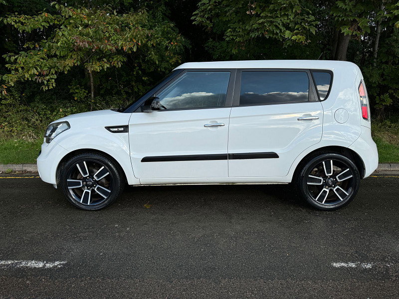 Kia Soul 1.6 CRDi Echo SUV 5dr Diesel Manual Euro 4 (126 bhp)