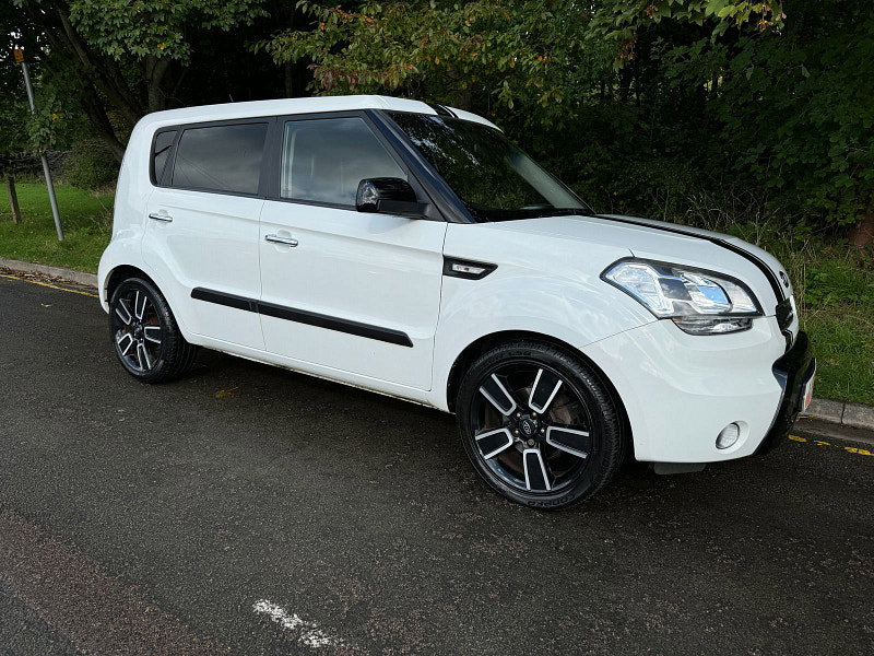 Kia Soul 1.6 CRDi Echo SUV 5dr Diesel Manual Euro 4 (126 bhp)