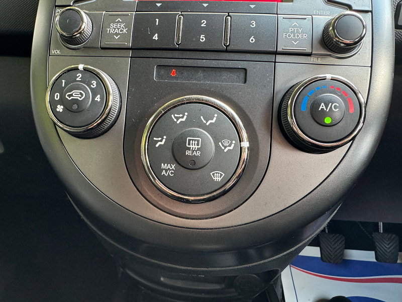 Kia Soul 1.6 CRDi Echo SUV 5dr Diesel Manual Euro 4 (126 bhp)