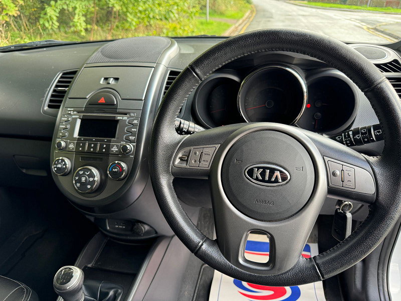 Kia Soul 1.6 CRDi Echo SUV 5dr Diesel Manual Euro 4 (126 bhp)