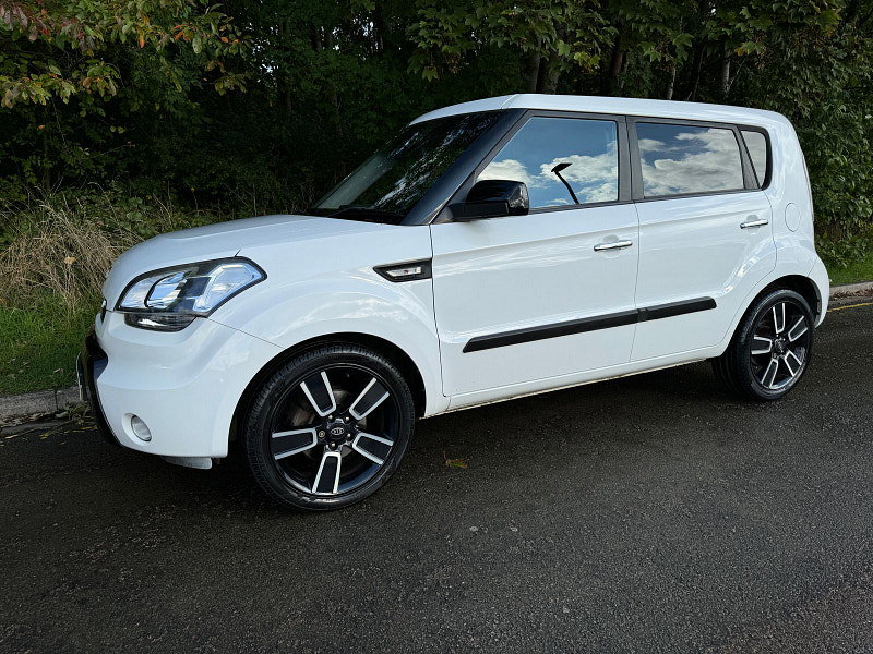 Kia Soul 1.6 CRDi Echo SUV 5dr Diesel Manual Euro 4 (126 bhp)