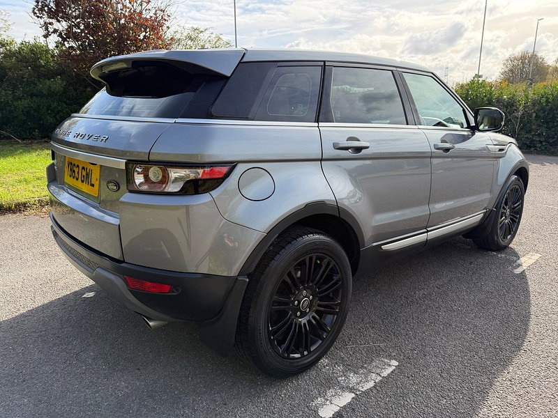 Land Rover Range Rover Evoque 2.2 SD4 Prestige SUV 5dr Diesel Auto 4WD Euro 5 (s/s) (190 ps)
