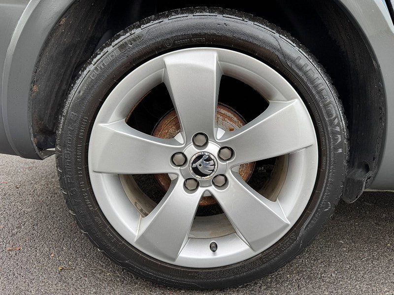 Skoda Fabia 1.6 TDI Scout Estate 5dr Diesel Manual Euro 5 (105 ps)