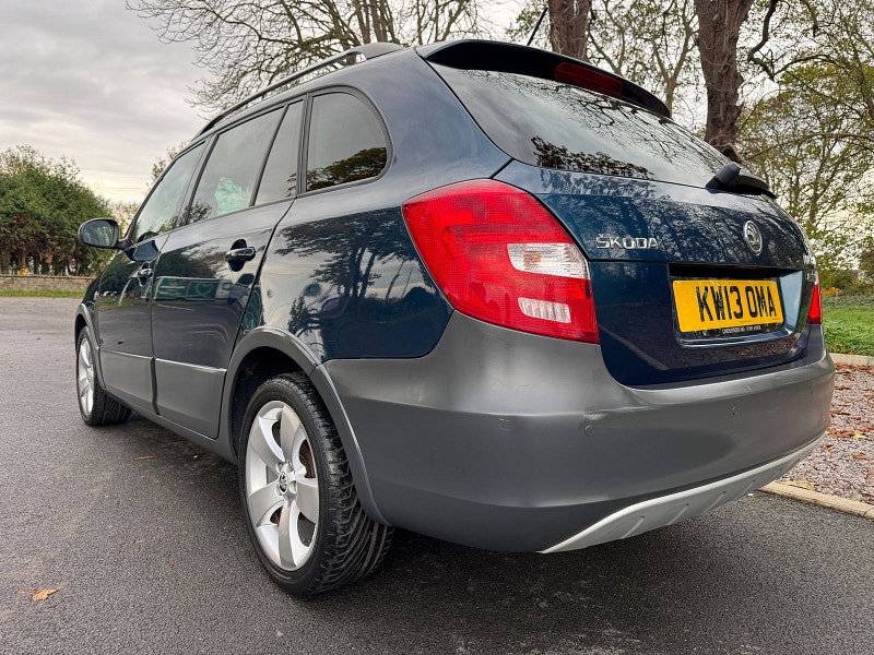 Skoda Fabia 1.6 TDI Scout Estate 5dr Diesel Manual Euro 5 (105 ps)