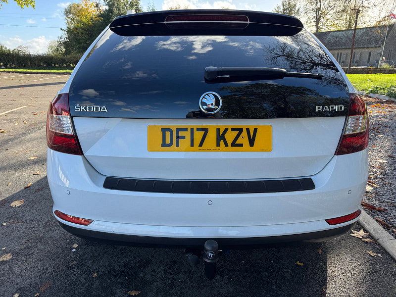 Skoda Rapid Spaceback 1.0 TSI SE Sport Hatchback 5dr Petrol Manual Euro 6 (s/s) (110 ps)