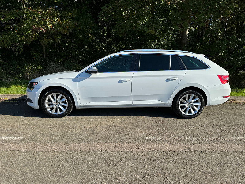 Skoda Superb 2.0 TDI SE Business Estate 5dr Diesel Manual Euro 6 (s/s) (150 ps)