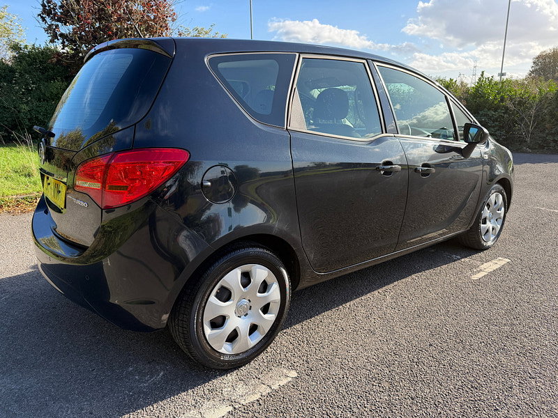 Vauxhall Meriva 1.4i Turbo Exclusiv MPV 5dr Petrol Auto Euro 6 (120 ps)