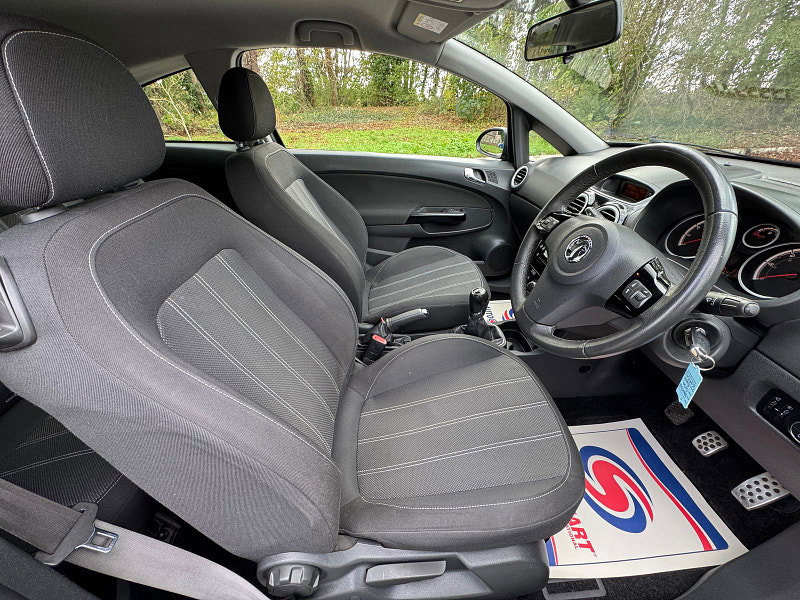 Vauxhall Corsa 1.2 16V Limited Edition Hatchback 3dr Petrol Manual Euro 5 (85 ps)