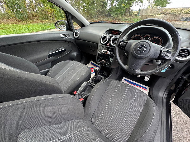 Vauxhall Corsa 1.2 16V Limited Edition Hatchback 3dr Petrol Manual Euro 5 (85 ps)