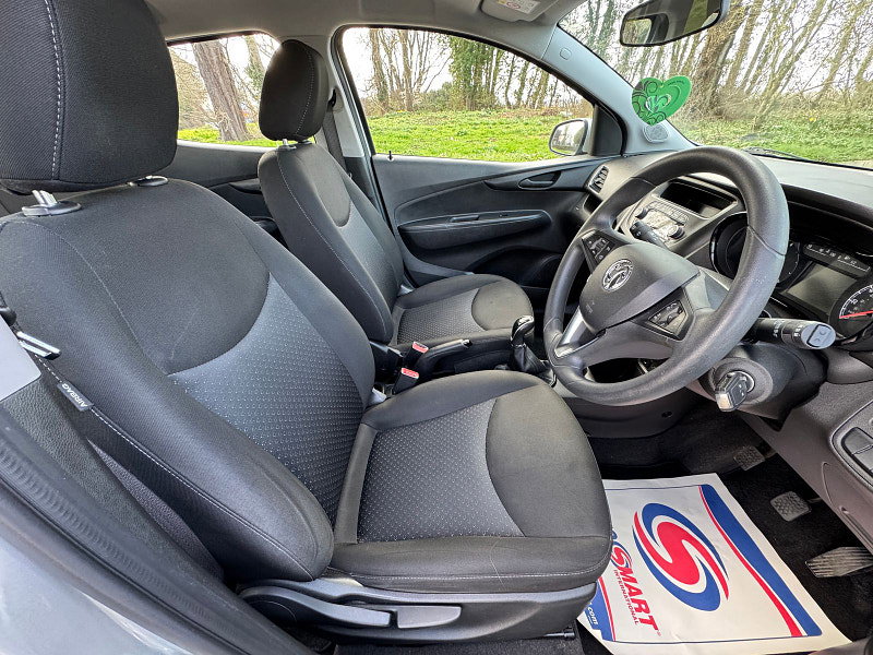 Vauxhall Viva 1.0i SE Hatchback 5dr Petrol Manual Euro 6 (a/c) (75 ps)