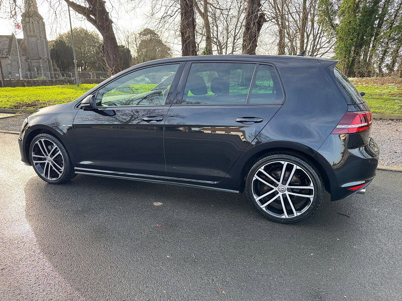 Volkswagen Golf 2.0 TDI BlueMotion Tech GTD Hatchback 5dr Diesel Manual Euro 6 (s/s) (184 ps)