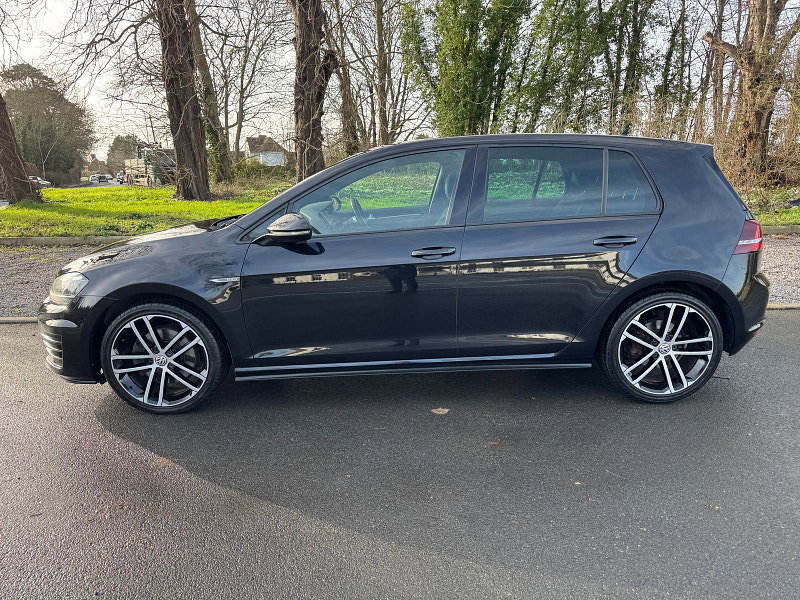 Volkswagen Golf 2.0 TDI BlueMotion Tech GTD Hatchback 5dr Diesel Manual Euro 6 (s/s) (184 ps)