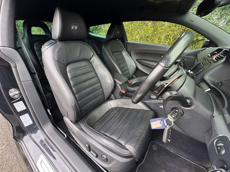 Volkswagen Scirocco 2.0 TSI R Hatchback 3dr Petrol DSG Euro 5 (Leather, Nav) (265 ps)