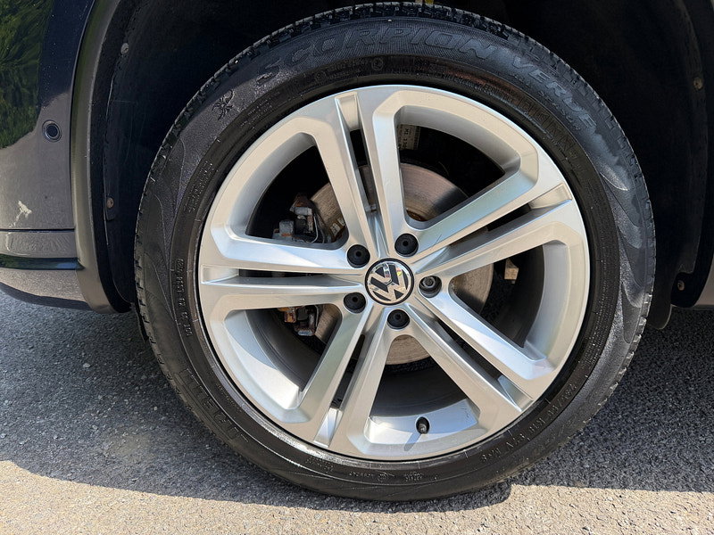 Volkswagen Tiguan 2.0 TDI BlueMotion Tech R-Line SUV 5dr Diesel Manual 4WD Euro 5 (s/s) (Nav) (140 ps)