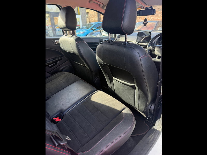 Ford EcoSport 1.0T EcoBoost ST-Line SUV 5dr Petrol Manual Euro 6 (s/s) (100 ps)