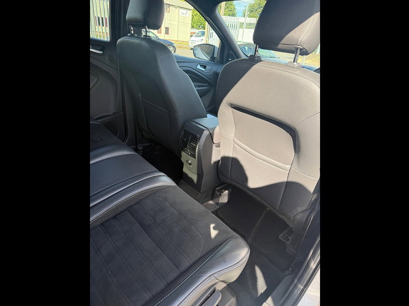 Ford Kuga 2.0 TDCi EcoBlue ST-Line SUV 5dr Diesel Manual AWD Euro 6 (s/s) (180 ps)