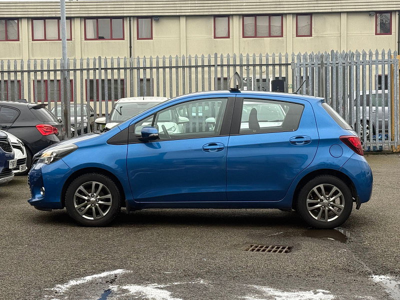 Toyota Yaris 1.33 Dual VVT-i Icon Hatchback 5dr Petrol Manual Euro 5 Euro 5 (99 ps)