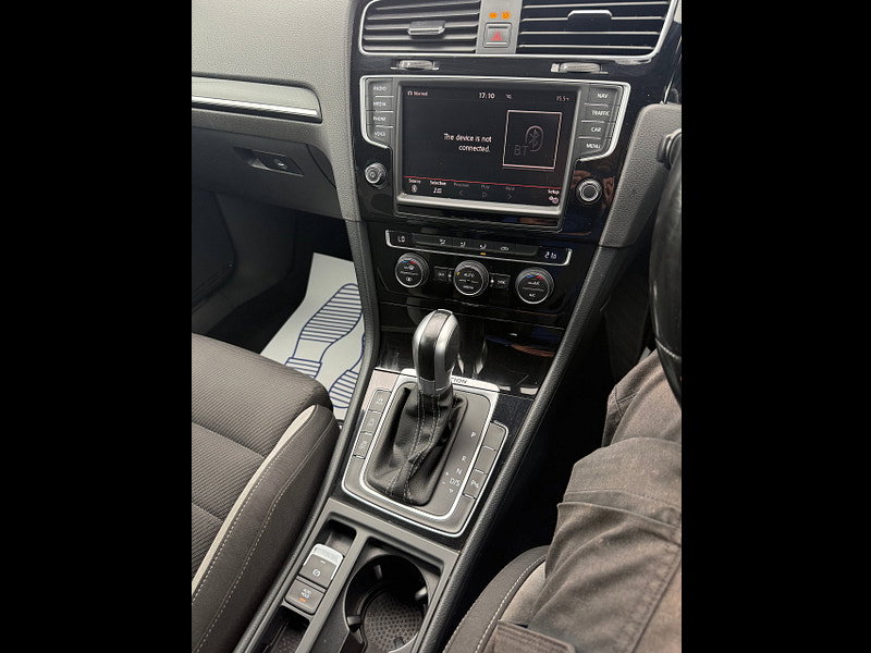 Volkswagen Golf 2.0 TSI BlueMotion Tech R Hatchback 5dr Petrol DSG 4Motion Euro 6 (s/s) (300 ps)