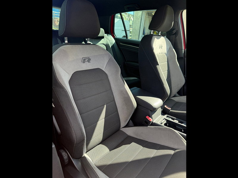 Volkswagen Golf 2.0 TSI BlueMotion Tech R Hatchback 5dr Petrol DSG 4Motion Euro 6 (s/s) (300 ps)
