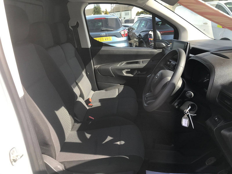 Citroen Berlingo 1.5L 650 Enterprise Blue HDi Diesel Manual Euro 6 (75 bhp) 5dr Manual 2026