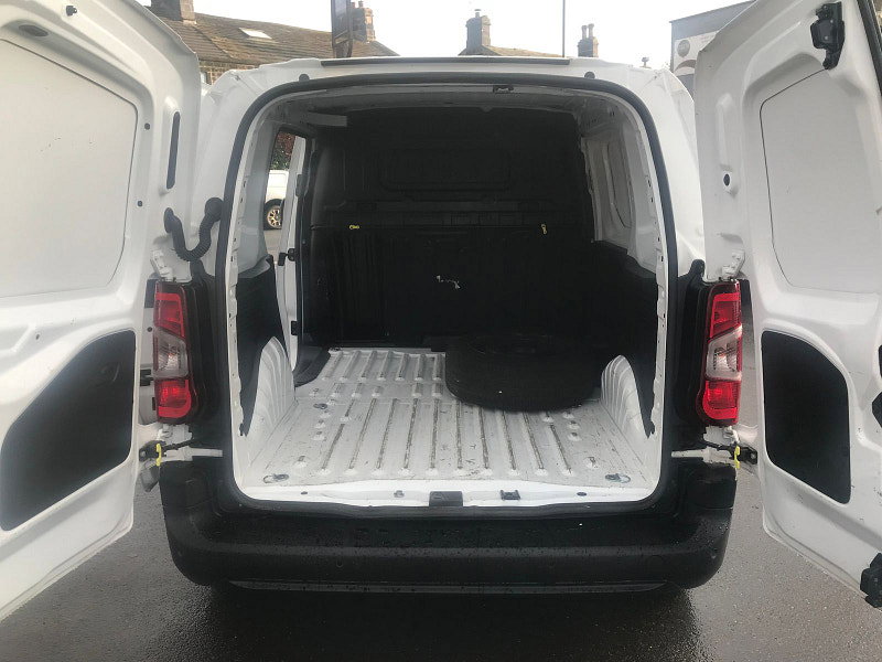 Citroen Berlingo 1.5L 650 Enterprise Blue HDi S/S Diesel Manual Euro 6 (75 bhp) 5dr Manual 2026