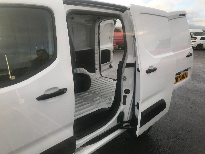 Citroen Berlingo 1.5L 650 Enterprise Blue HDi S/S Diesel Manual Euro 6 (75 bhp) 5dr Manual 2026