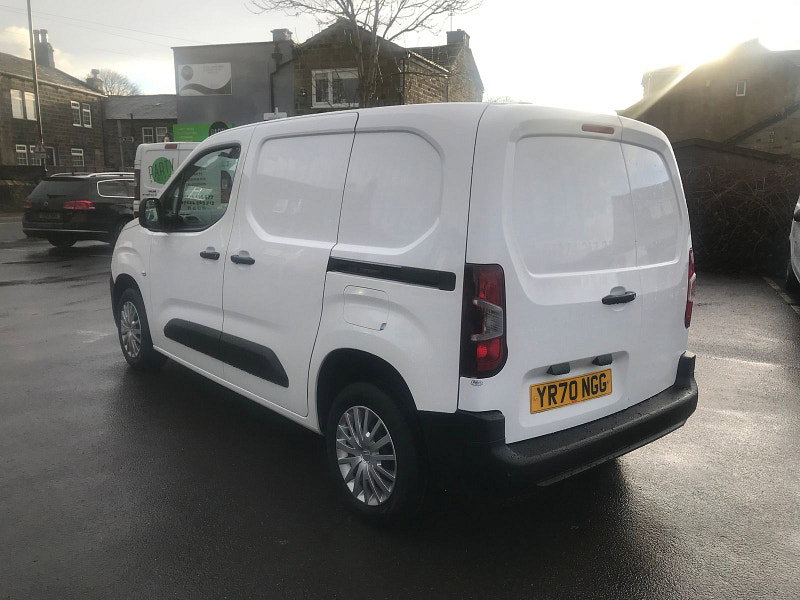 Citroen Berlingo 1.5L 650 Enterprise Blue HDi S/S Diesel Manual Euro 6 (75 bhp) 5dr Manual 2026