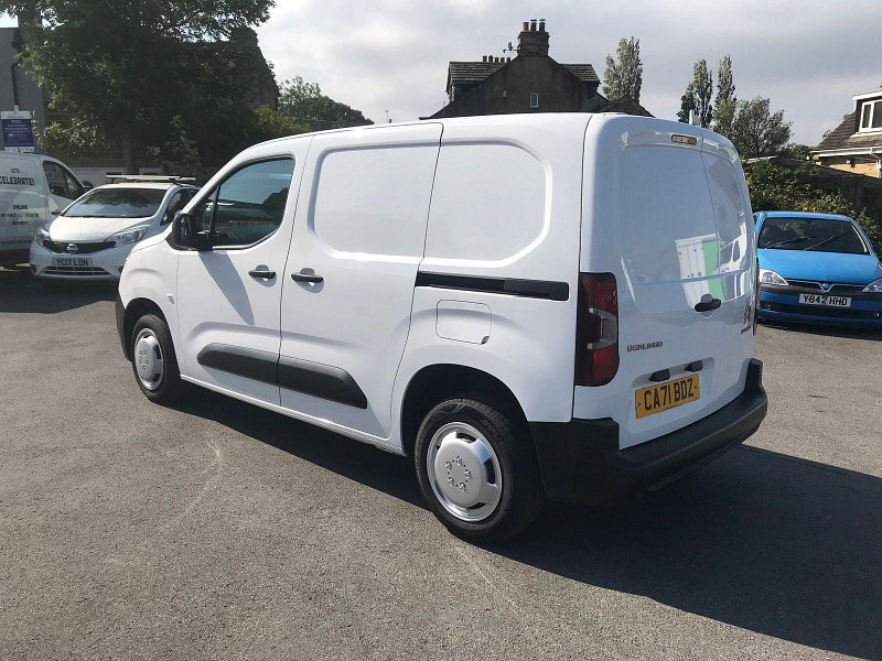 Citroen Berlingo 1.5L 650 Enterprise Professional Blue HDi  Diesel Manual Euro 6 (75 bhp) 5dr Manual 2026