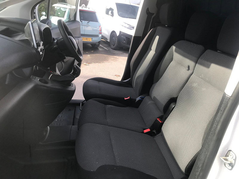 Citroen Berlingo 1.5L 650 Enterprise Professional Blue HDi  Diesel Manual Euro 6 (75 bhp) 5dr Manual 2026