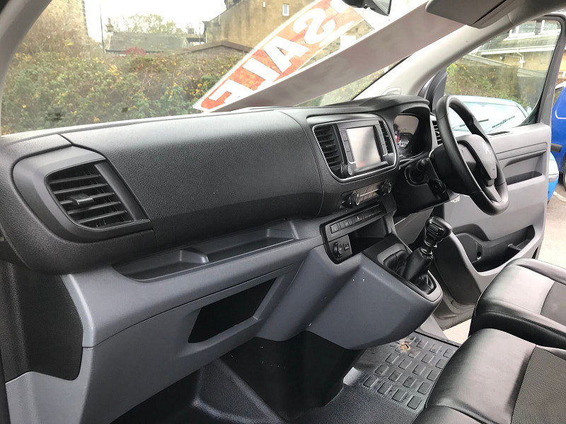 Citroen Dispatch 1.5L XL 1200 ENTERPRISE BLUEHDI S/S Diesel Manual Euro 6 (101 bhp) 6dr Manual 2026