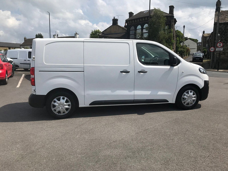 Citroen Dispatch 1.6L 1000 Enterprise Blue HDi Diesel Manual Euro 6 (94 bhp) 6dr Manual 2026