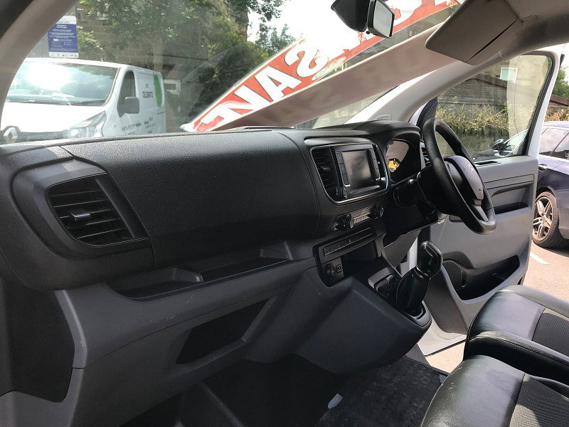 Citroen Dispatch 1.6L 1000 Enterprise Blue HDi Diesel Manual Euro 6 (94 bhp) 6dr Manual 2026