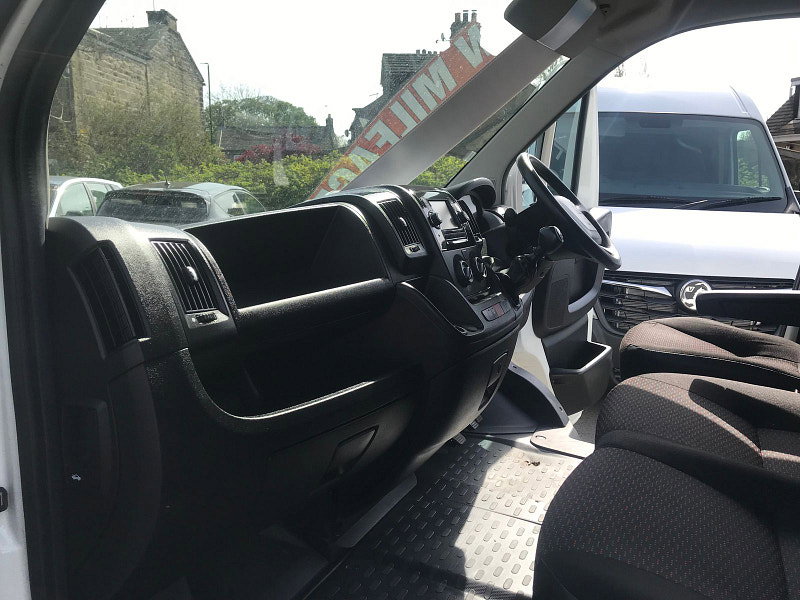 Citroen Relay 2.2L 35 L3H2 ENTERPRISE BLUEHDI S/S Diesel Manual Euro 6 (138 bhp) 5dr Manual 2026