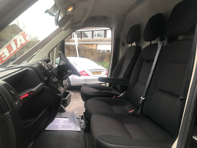 Citroen Relay 2.2L 35 L3H3 Enterprise Blue HDi S/S Diesel Manual Euro 6 (138 bhp) 5dr Manual 2026