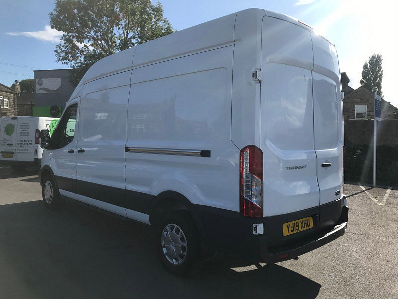 Ford Transit 2.0L 350 Diesel Manual Euro 6 (129 bhp) 5dr Manual 2026
