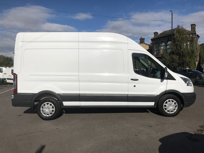 Ford Transit 2.0L 350 Diesel Manual Euro 6 (129 bhp) 5dr Manual 2026