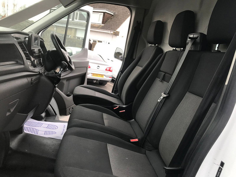 Ford Transit 2.0L 350 LEADER P/V ECOBLUE Diesel Manual Euro 6 (104 bhp) 5dr Manual 2026