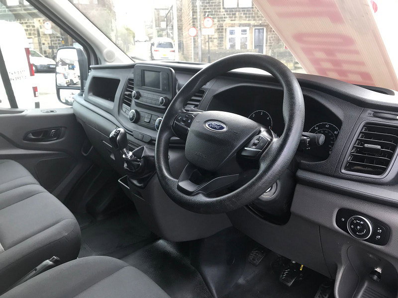 Ford Transit 2.0L 350 LEADER P/V ECOBLUE Diesel Manual Euro 6 (128 bhp) 5dr Manual 2026