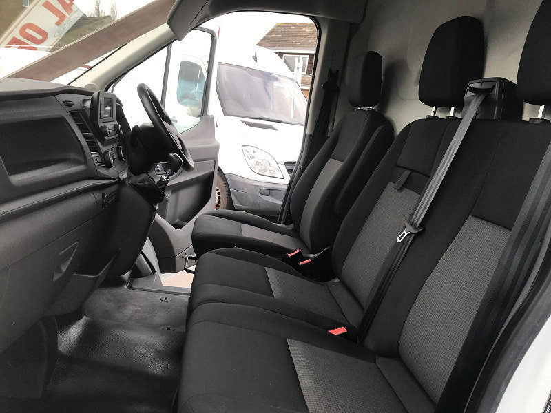 Ford Transit 2.0L 350 LEADER P/V ECOBLUE Diesel Manual Euro 6 (128 bhp) 5dr Manual 2026