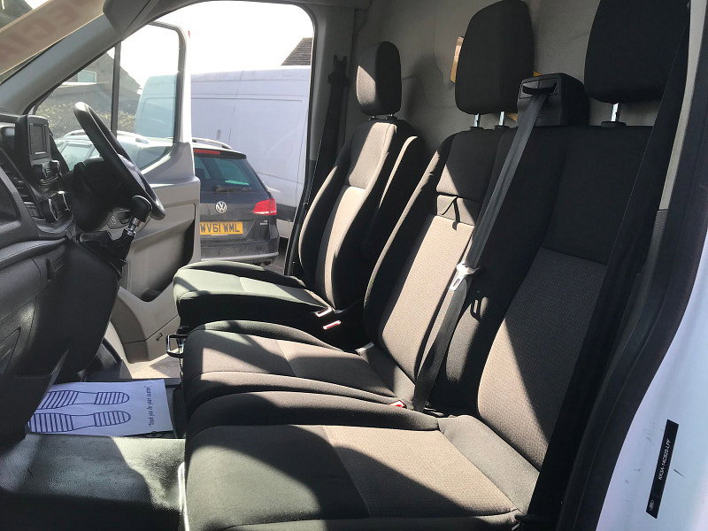 Ford Transit 2.0L 350 LEADER P/V ECOBLUE Diesel Manual Euro 6 (128 bhp) 5dr Manual 2026