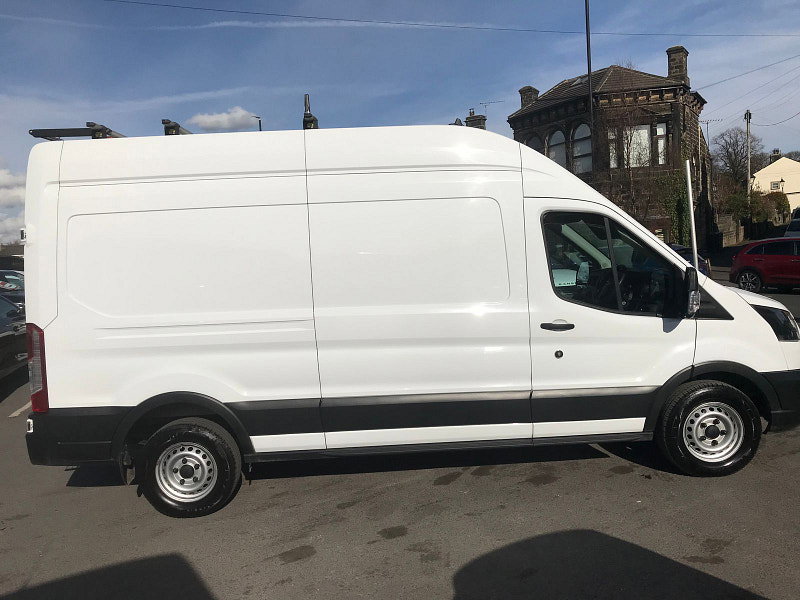 Ford Transit 2.0L 350 LEADER P/V ECOBLUE Diesel Manual Euro 6 (128 bhp) 5dr Manual 2026