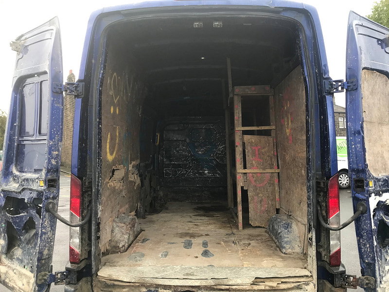 Ford Transit 2.2 TDCi 350 Panel Van 5dr Diesel Manual RWD L3 H3 Euro 5 (125 ps) 5dr Manual 2026